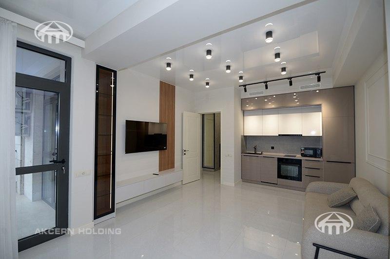 Kentron, 2-room apartment for rent, 52 m²